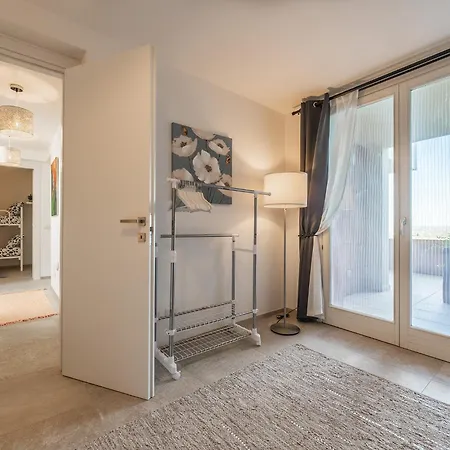 Serenity * Terra Mala